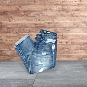 Miss Me Blue Ankle Cropped Distressed Capri’s